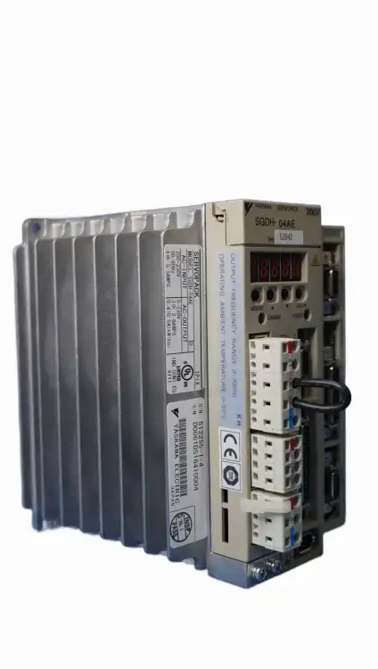 Yaskawa-SGDH04AE-JUSPNS600-Serwonapęd-2
