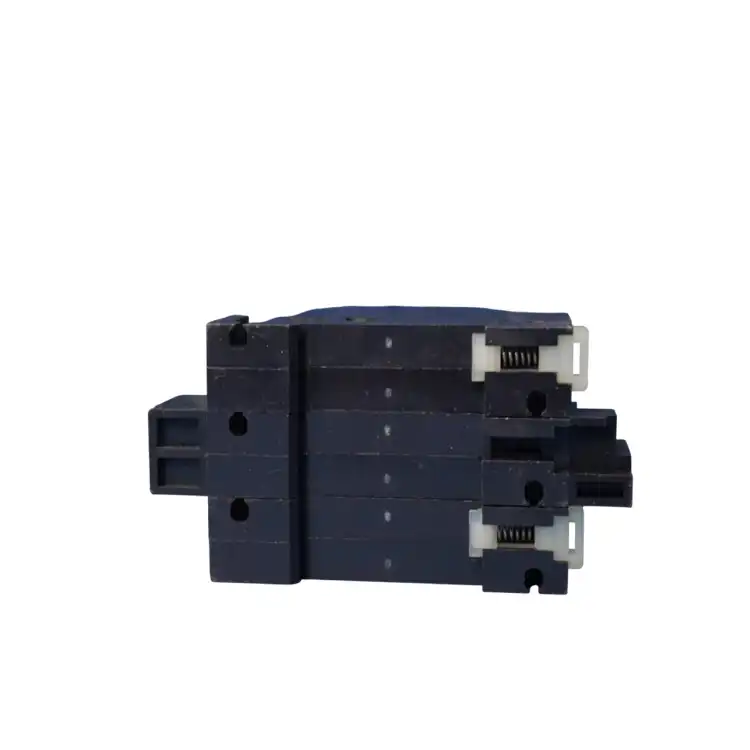IDEC-NH1V3111F-Ochrona-obwodu-2