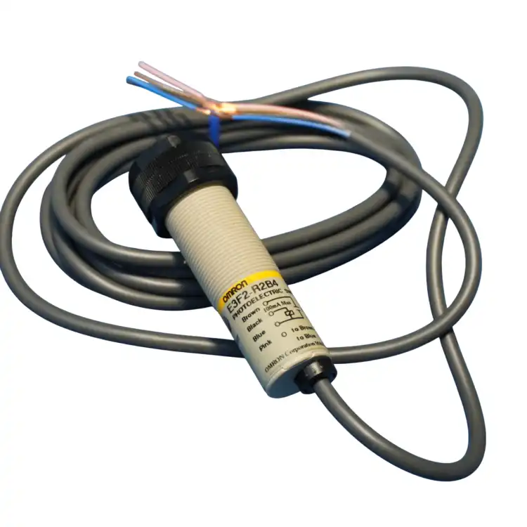 Omron-E3F2R2B4-Przełącznik-fotoelektryczny-1030-VDC-2