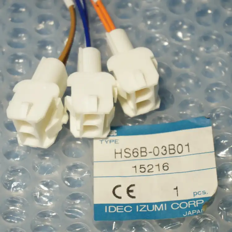 IDEC-HS6B03B01-HS6B03B01-Przełącznik-bezpieczeństwa-5