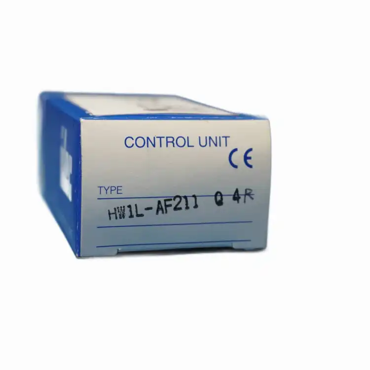 IDEC-HW1LM2F11Q4R-Przełącznik-czerwony