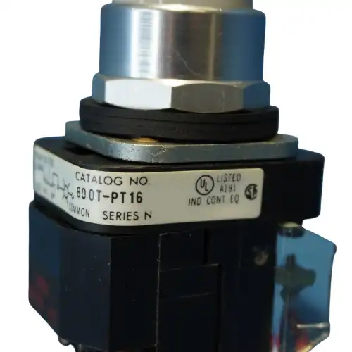 AllenBradley-800TPT16W-800TPT16-W-Przycisk-biały-4