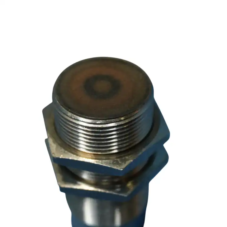 BALLUFF-516327S4Y-Czujnik-indukcyjny-2