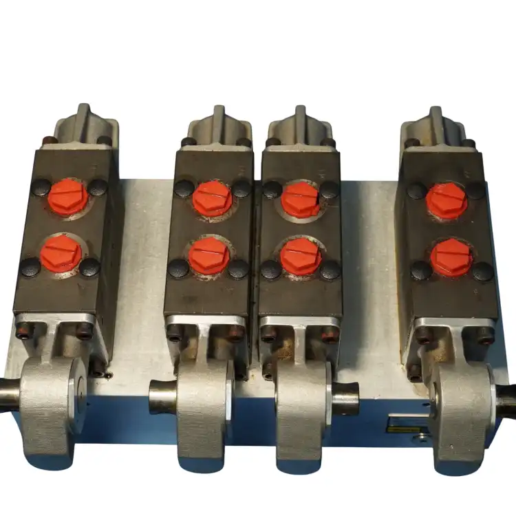 Parker-Hannifin-2CT401-6065054-6065054-Rozdzielacz-hydrauliczny-7