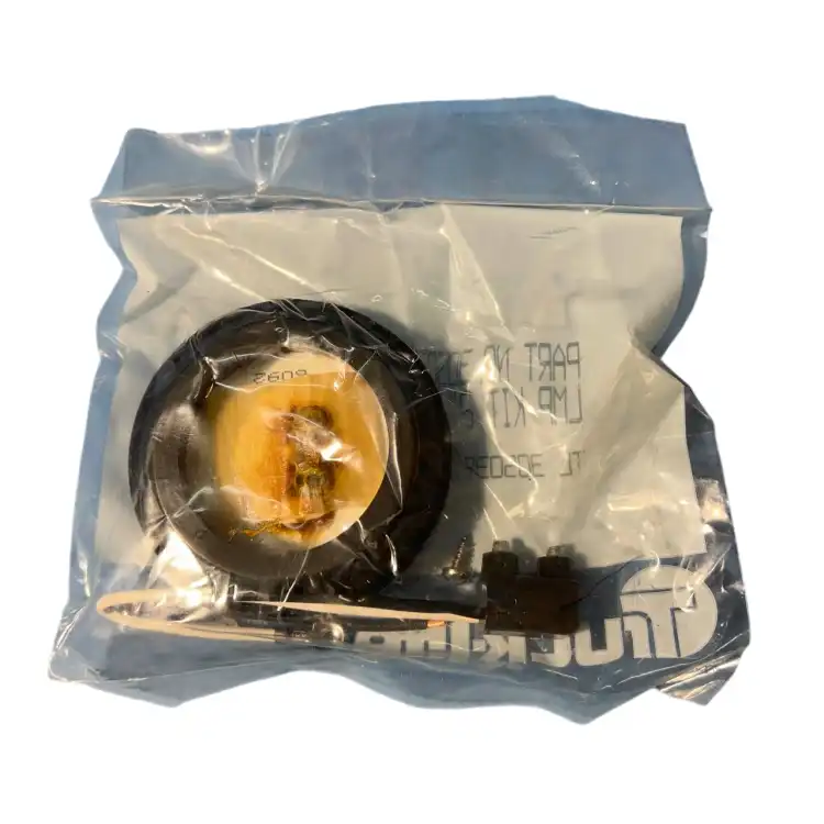 TruckLite-30503R-12V-Grommet-Mount-Red-Marker-Lampa-Czerwona-2