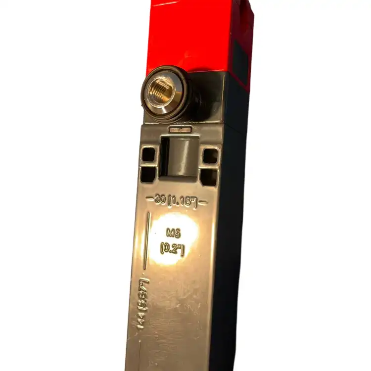 Pizzato-NG-2D6D611AF31K110LP60-Wyłącznik-bezpieczeństwa-8