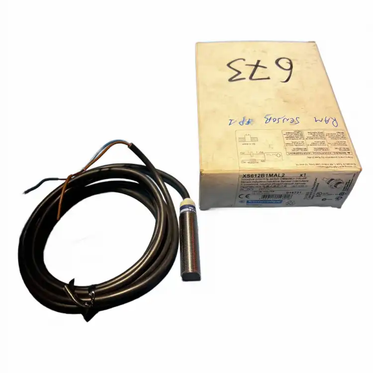 Telemecanique-XS612B1MAL2-014721Czujnik-zbliżeniowy-indukcyjny