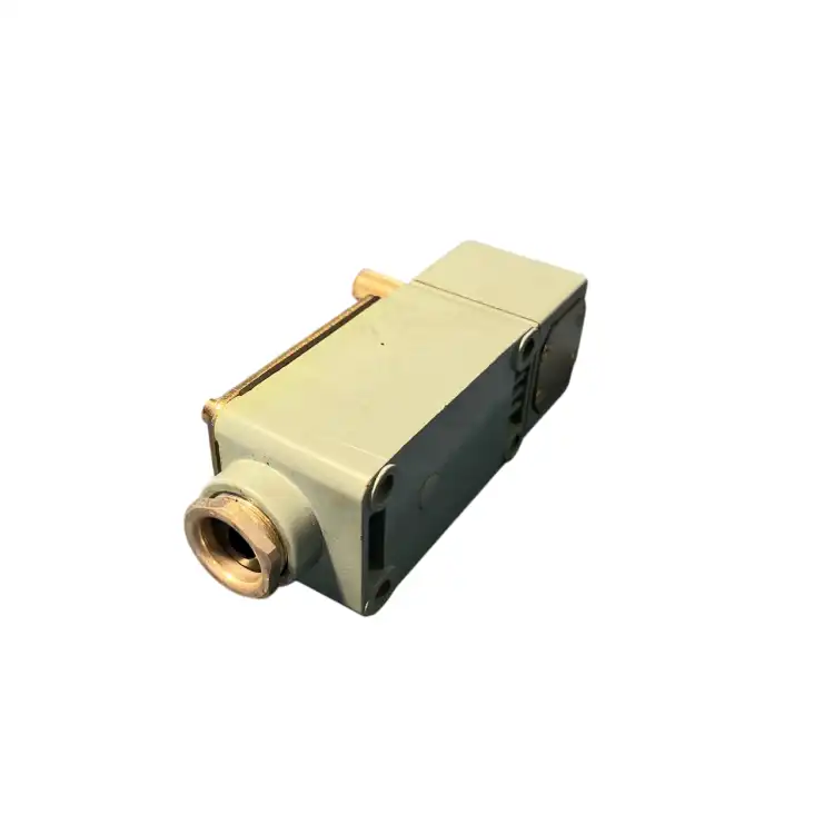 Telemecanique-XC2JC-XC2JC-ŁĄCZNIK-KRAŃCOWY-ZC2JE05-Głowica-6