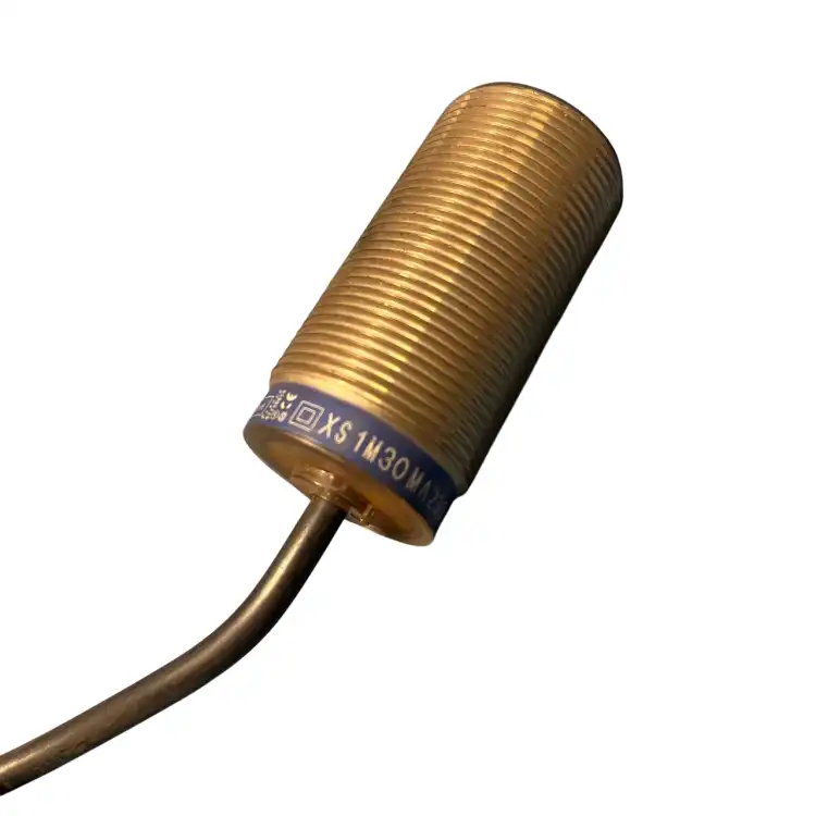 Telemecanique-XS1M30MA230-Czujnik-indukcyjny-M30-24240V-AC-DC-2