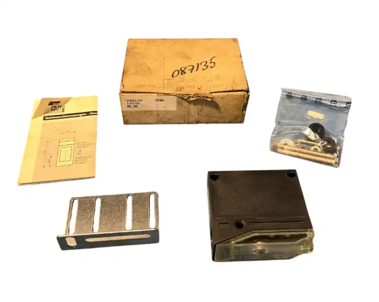 Visolux-RL-25-9.472-020-9472020-Czujnik-zbliżeniowy-1030V-DC-2