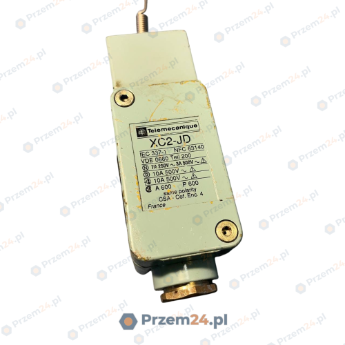 Telemecanique-XC2JD-ZC2JE70-Wyłącznik-Krańcowy-z-Głównicą-2