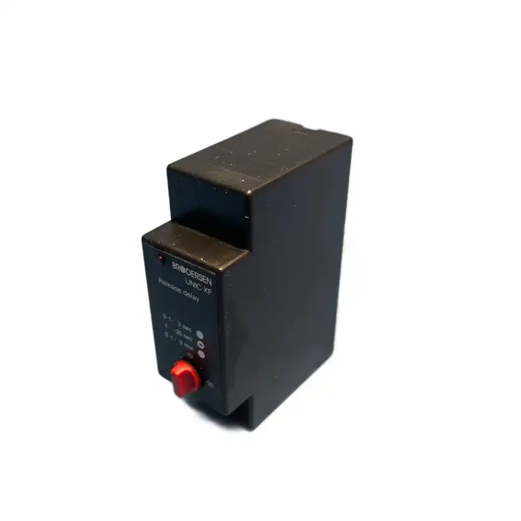 Brodersen-UNIC-XF-Przekaźnik-czasowy-1.30-sec-230VNew-no-box-2