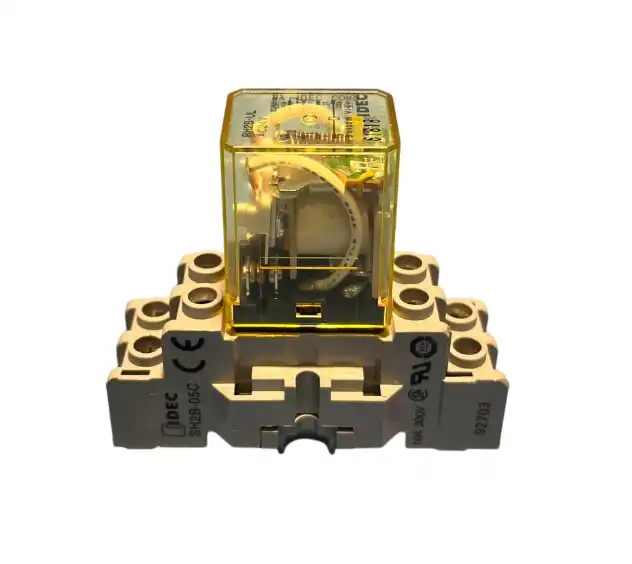 Idec-SH2B05C-RH2BULAC24V-Gniazdo-przekaźnika-z-przekaźnikiem