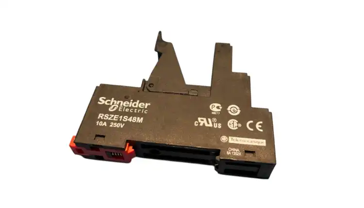Schneider-RSZE1S48M-Gniazdo-przekaźnika-10A-250V-(2-sztuki)