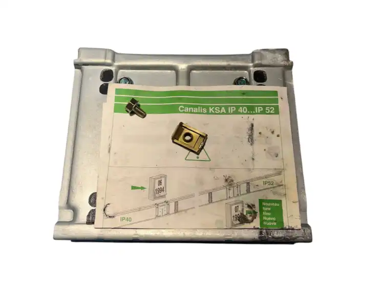 Telemecanique-KSB-25YA4-KSB25YA4-Blok-złącza-szynowego-250A-3P+PE-8