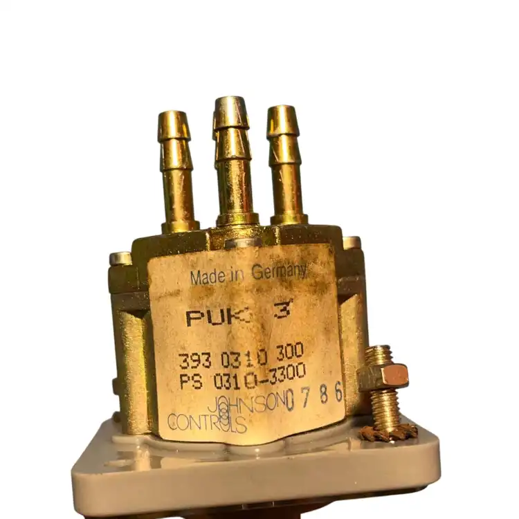 Johnson-Controls-PUK-3-PS03103300-Przełącznik-obrotowy-4