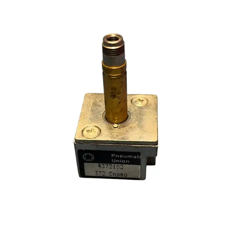 Pneumaticunion-4372102-372-Zawór-z-wtyczką-2