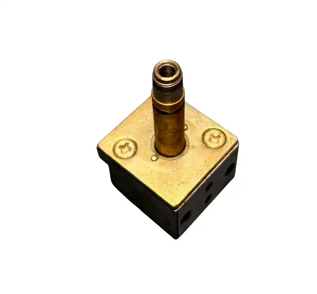 Pneumaticunion-4372102-372-Zawór-z-wtyczką-5