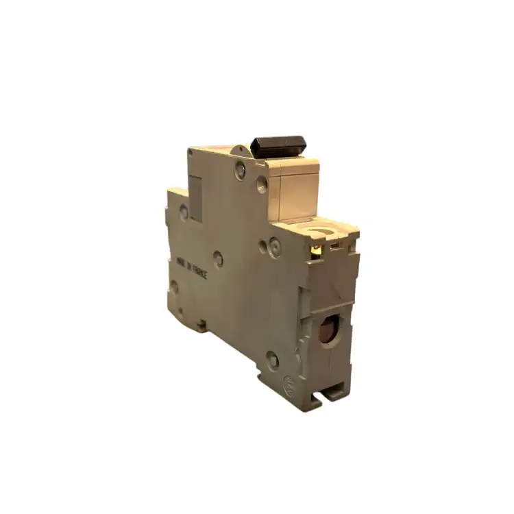 Merlin-Gerin-Multi-9-C60N-D6-Wyłącznik-nadprądowy-7