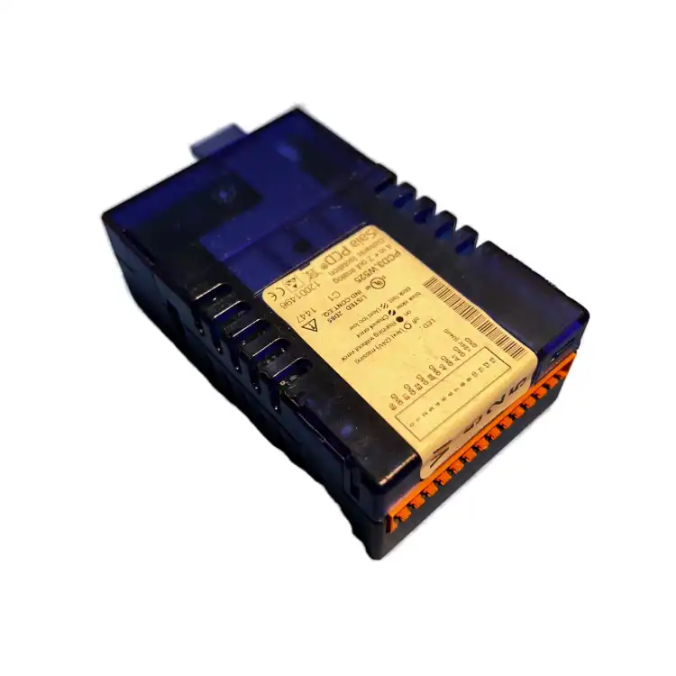 Saia-PCD3.W525-Moduł-analogowy-wejścia-wyjścia-4-wejścia+2-wyjścia-3