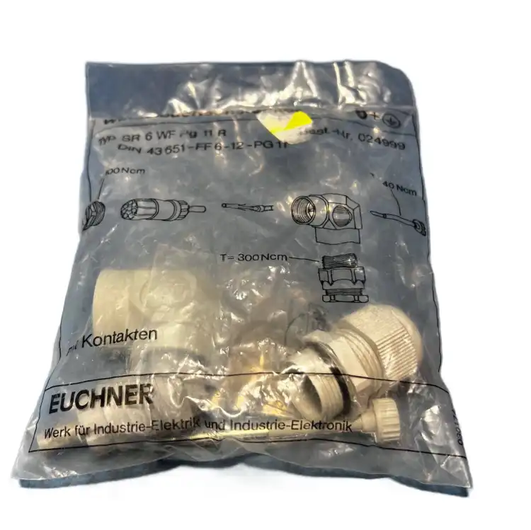 Euchner-SR-6-WF-Pg-11-R-024999-Wtyczka-z-tulejką-kątową-3