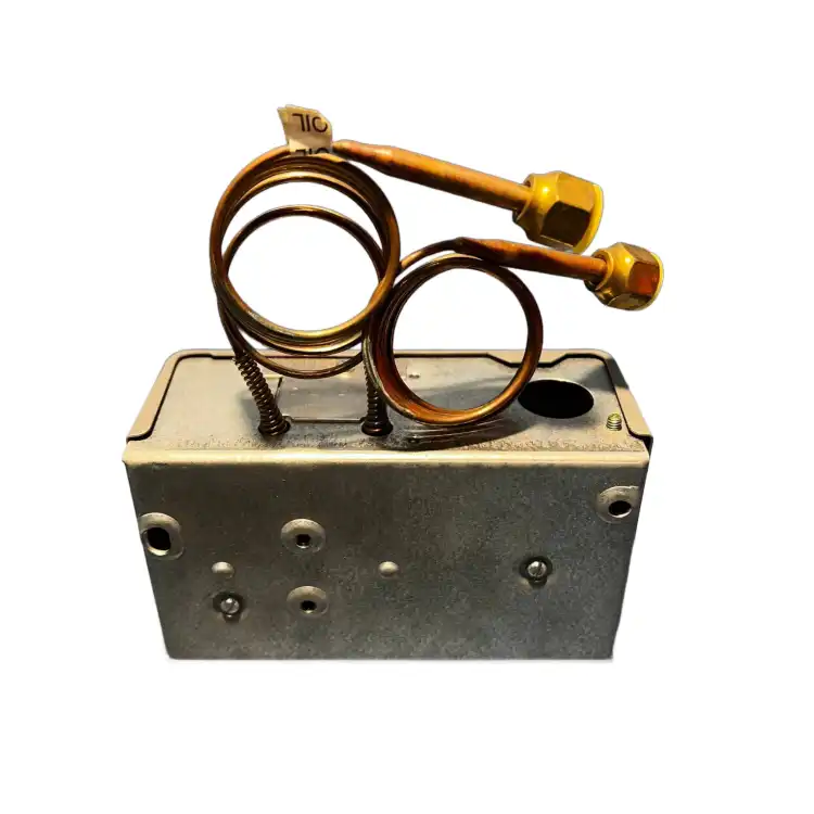 JOHNSON-CONTROLS-P45NCA12-P45NCA12-Sterownik-ciśnienia-oleju-3