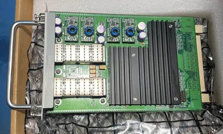 Alcatel-OS6800XNIU2-Moduł-rozszerzeń-dla-OmniSwitch-6800-3