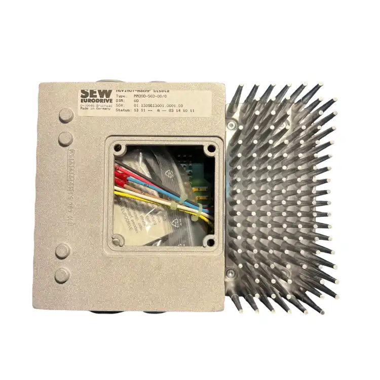 SEW-EURODRIVE-MOVIMOT-MM30D50300-18215068-Falowanik-trójfazowy-3.0KW-3