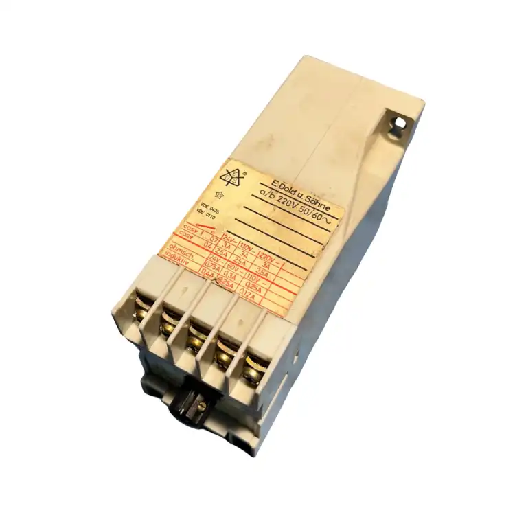 E.Dold-u.-Söhne-AI-954.0082-Przekaźnik-czasowy-220-V-50-60-Hz-3
