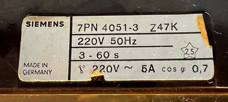 Siemens-7PN40513-7PN4051-Przekaźnik-czasowy-360s-220V-50Hz-4