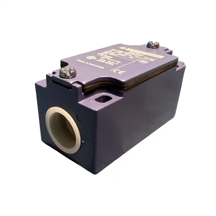 Telemecanique-ZCKJ1-064610-XCKJ-Wyłącznik-krańcowy-240V-3A-4