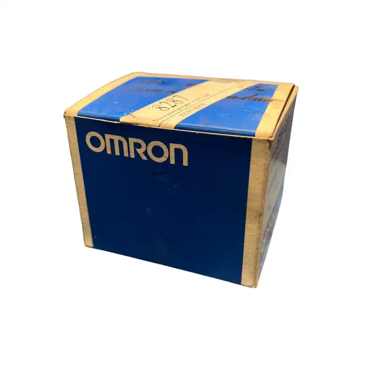 OMRON-61FGP-Przekaźnik-poziomu-240-VAC-50-60Hz