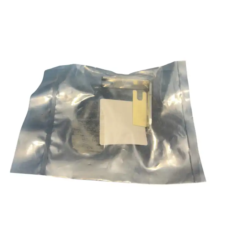 Telemecanique-XCSZ14-XCSZ14-074604-Klucz-kątowy-2