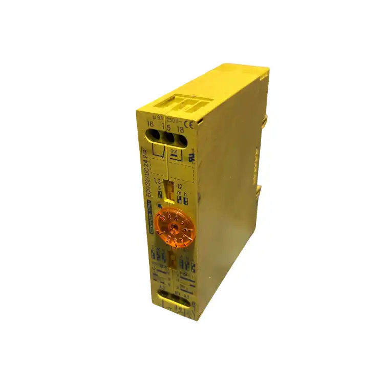 Comat-ECO32-UC24V-Przekaźnik-czasowy-6A-250VAC