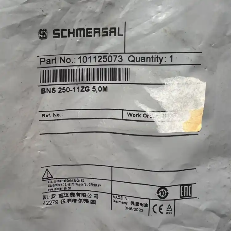 Schmersal-101125073-BNS-25011ZG-5,0M-Czujnik-magnetyczny-3
