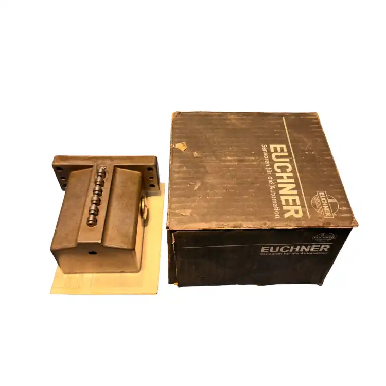 Euchner-GSBF-06-R12502-GSBF06R12502-Wyłącznik-krańcowy-10A-250V-2