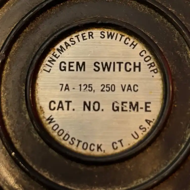Linemaster-GEM-SWITCH-GEME-Przełącznik-nożny-250-VAC-3
