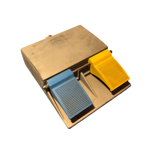 Berchtold-Pedal-Footswitch-do-Electrotome-640