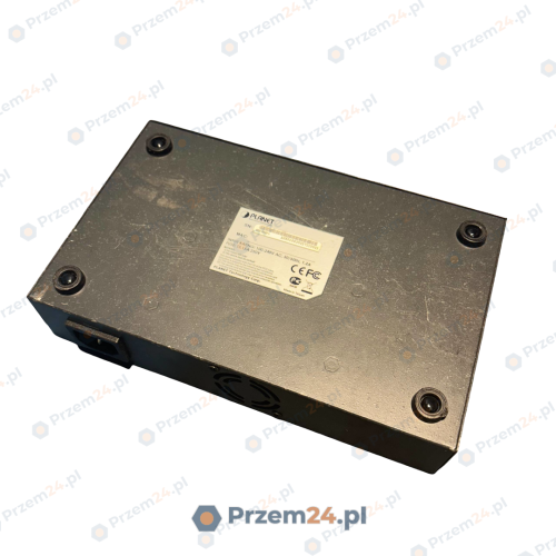 Planet-GSD804P-przełącznik-Gigabit-z-8-portami-10-100-1000Mbps-2