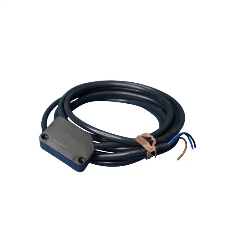 OMRON-E3ZD82-E3ZD82-Przełącznik-fotoelektryczny-2