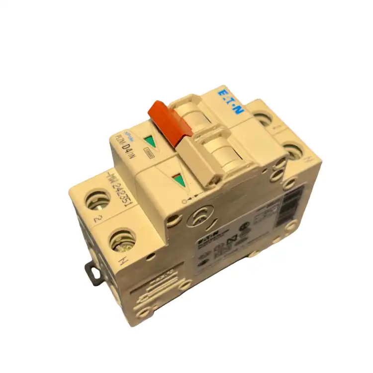 Eaton-242351-PLZM-D4-1N-MW-Wyłącznik-nadprądowy-4A-D-10kA-1pol.+N-2