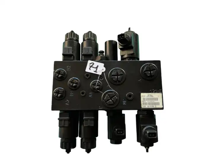 Still-531498-AV57403-AV-5740-3-Rozdzielacz-hydrauliczny-do-Still