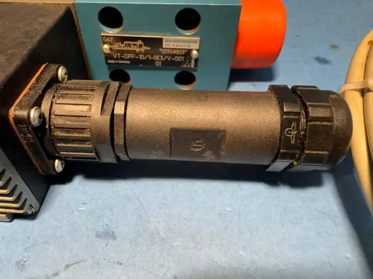 Rexroth-VT-DFP-10-1-0E3-V-001-(00904809,-R900904809)-Zawór-hydrauliczny-5