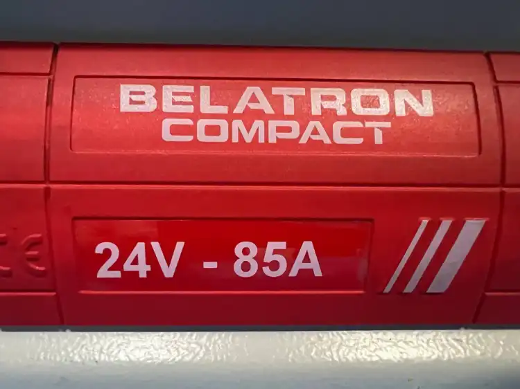 Belatron-Compact-E230G24-85B-FBC-Prostownik-Ładowarka-do-wózka-widłowego-2