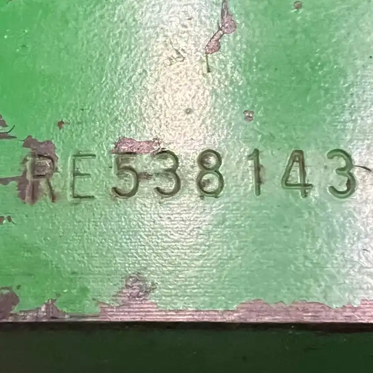 John-Deere-RE538143-Tłumik-Drgań-do-John-Deere-7230R-7250R-7260R-3