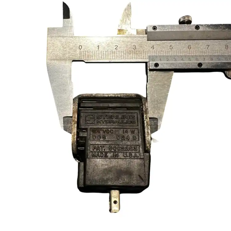 Parker-Sterling-Hydraulics-5002253-Cewka-H=39,6-mm-fi=13-mm-24-VDC-14W