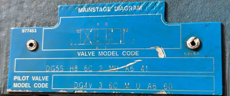 Vickers-DG4V36CMUA660-+-DG5SH86C2MUA641-+-DGMFN3YA2WB2W41-Zawory-3
