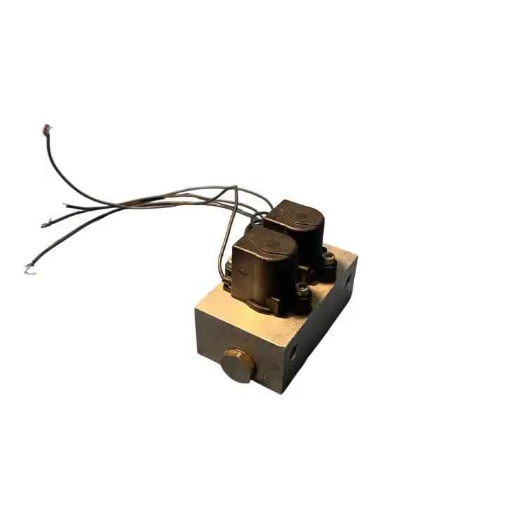 Norgren-VSD7CAG4-K1V3K-SPCZ-M062-A-Zawor-z-cewkami-24VDC-4.7W-2