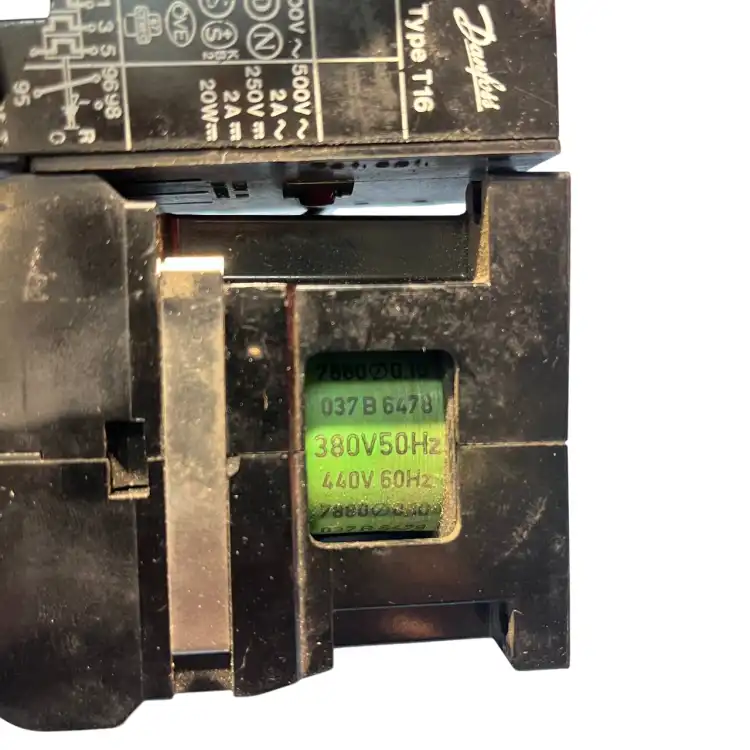 Danfoss-C10-Danfoss-T16-Stycznik-380-50Hz-440V-60HZ-4