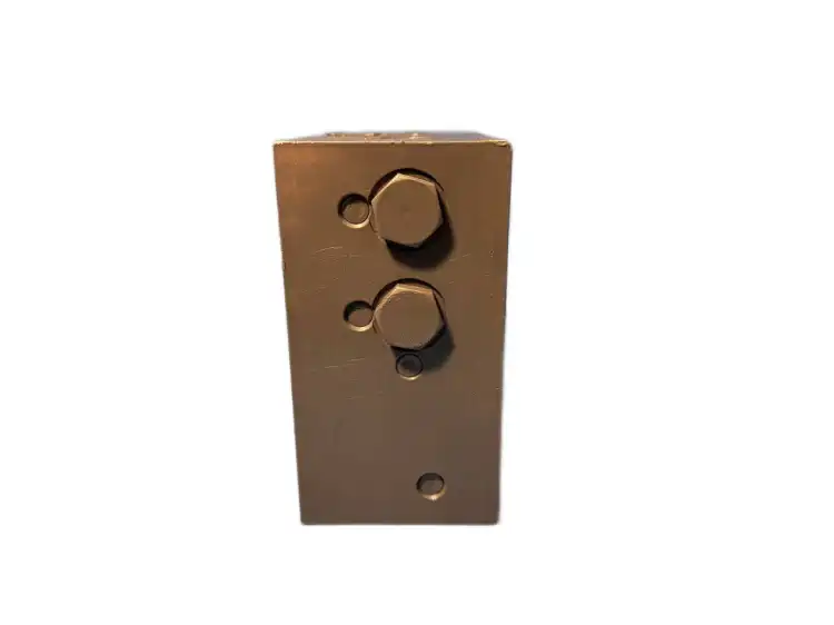 CNH-KRJ37700-(KYB-65300-20300)-Rozdzielacz-do-Case-CX210D-Case-CX220E-3